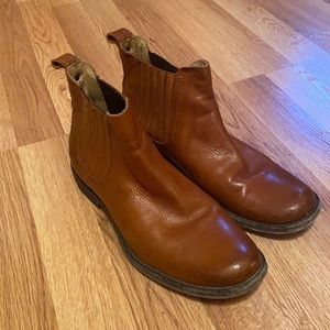 Frye Chelsea Style Ankle Boots